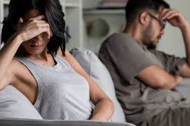 கர்நாடகாவில் கொடூரம்: 'நைட் டிரெஸ்' அணிந்ததற்காக மனைவியை எரித்துக் கொன்ற கணவன்!